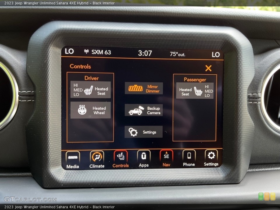 Black Interior Controls for the 2023 Jeep Wrangler Unlimited Sahara 4XE Hybrid #146271941