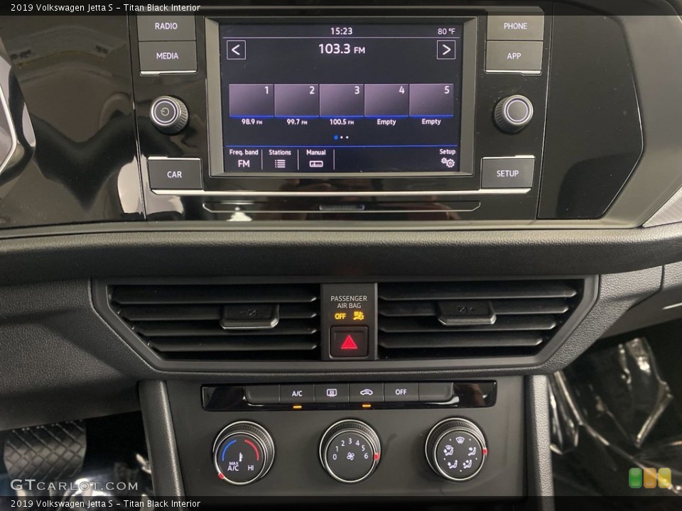 Titan Black Interior Controls for the 2019 Volkswagen Jetta S #146272151