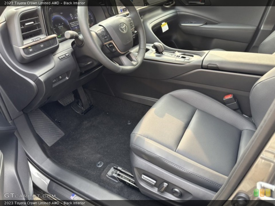 Black Interior Front Seat for the 2023 Toyota Crown Limited AWD #146275688
