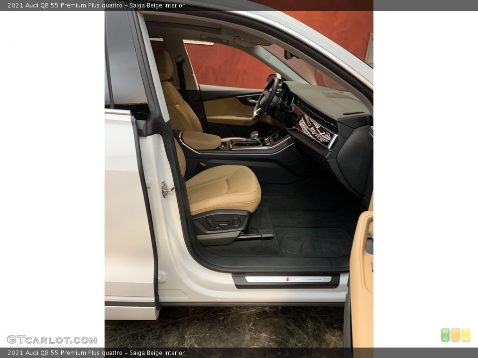 Saiga Beige 2021 Audi Q8 Interiors