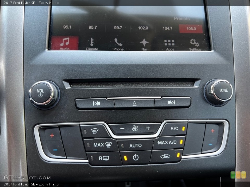 Ebony Interior Controls for the 2017 Ford Fusion SE #146277351