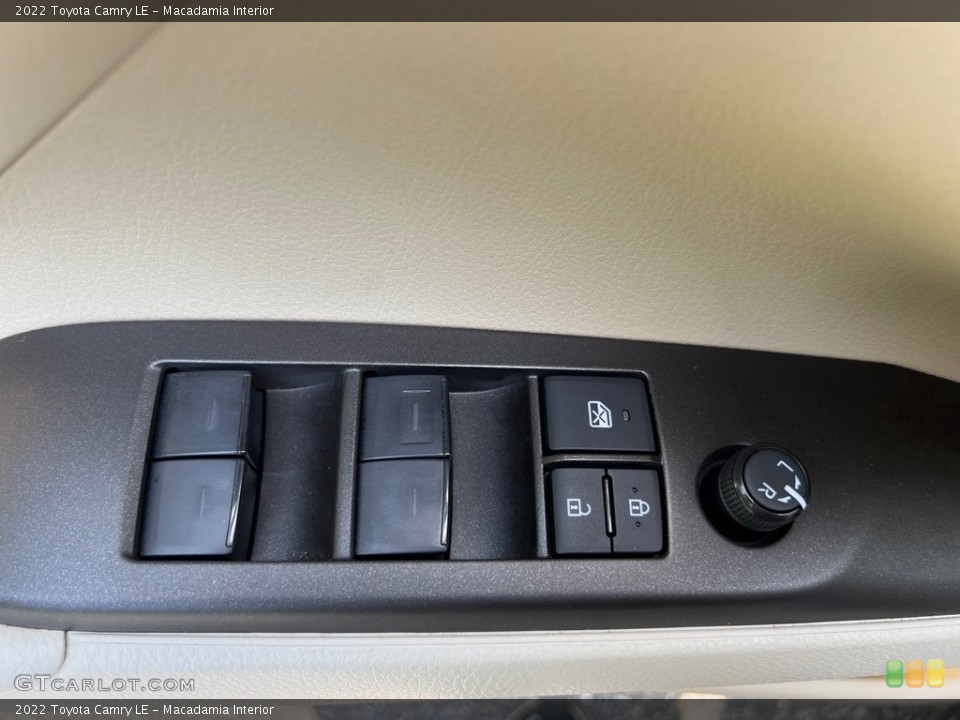 Macadamia Interior Door Panel for the 2022 Toyota Camry LE #146282875