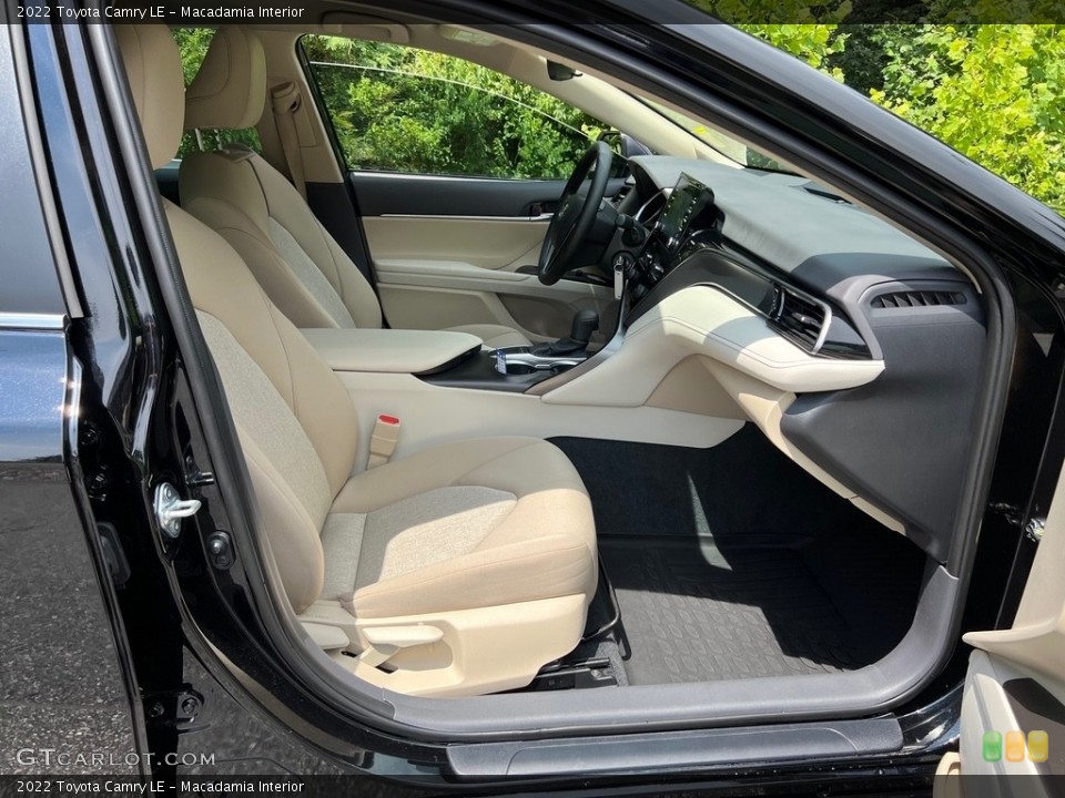 Macadamia 2022 Toyota Camry Interiors