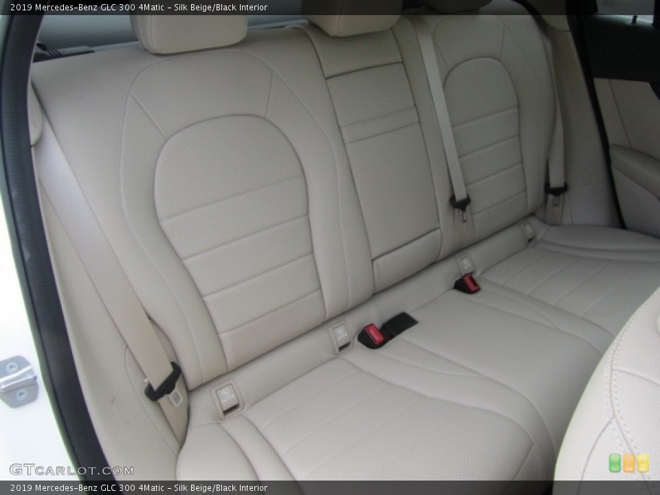 Silk Beige/Black Interior Rear Seat for the 2019 Mercedes-Benz GLC 300 4Matic #146283172