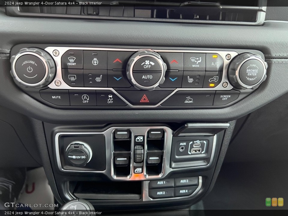 Black Interior Controls for the 2024 Jeep Wrangler 4-Door Sahara 4x4 #146283505