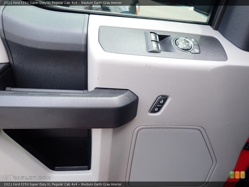 Medium Earth Gray Interior Door Panel for the 2021 Ford F250 Super Duty XL Regular Cab 4x4 #146293661
