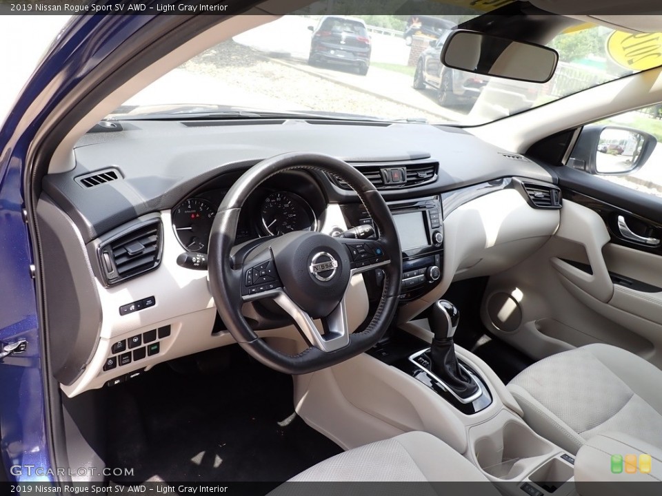 Light Gray 2019 Nissan Rogue Sport Interiors