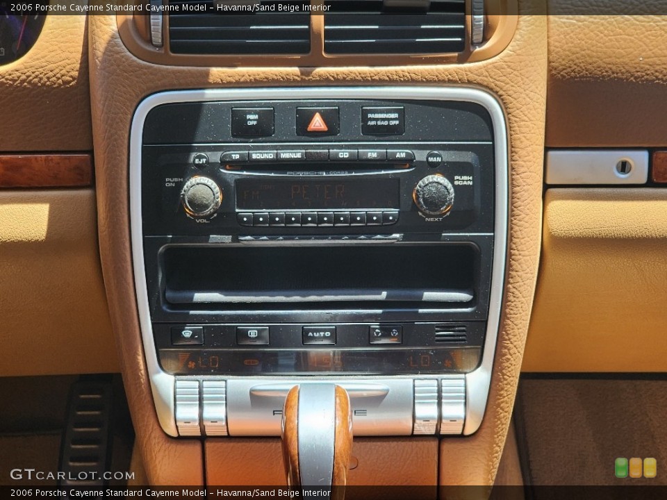 Havanna/Sand Beige Interior Controls for the 2006 Porsche Cayenne  #146294624