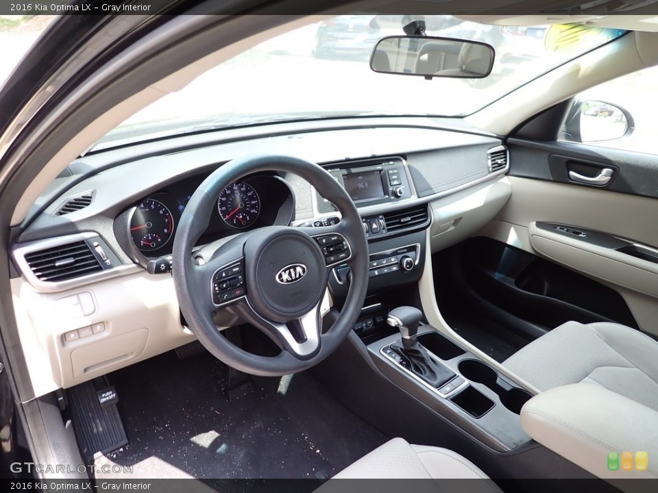 Gray Interior Photo for the 2016 Kia Optima LX #146294829
