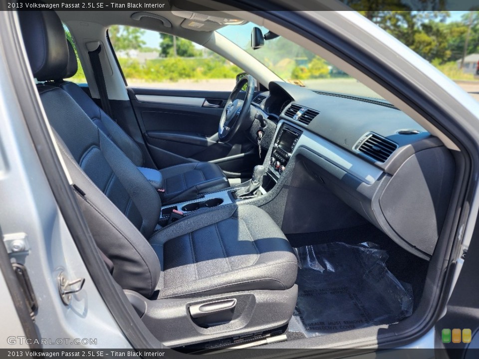 Titan Black Interior Front Seat for the 2013 Volkswagen Passat 2.5L SE #146296511