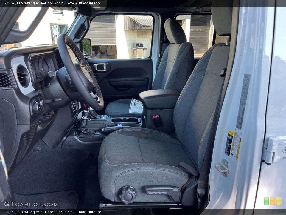 Black Interior Photo for the 2024 Jeep Wrangler 4-Door Sport S 4x4 #146297924