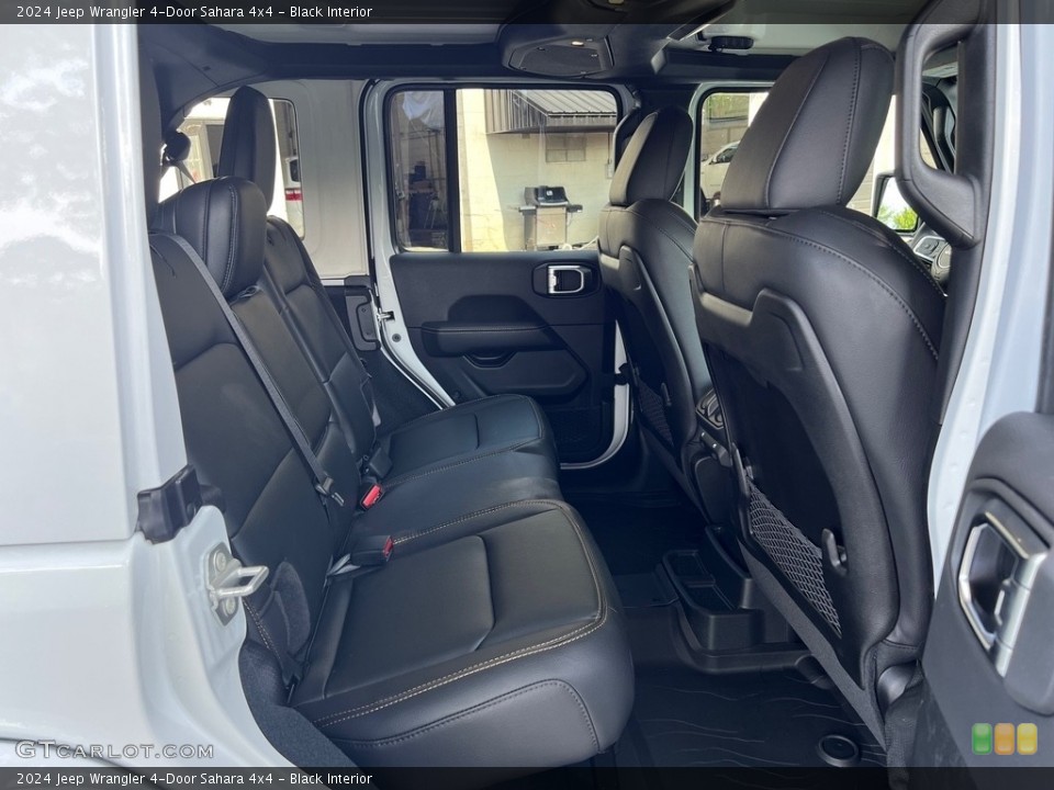 Black Interior Rear Seat for the 2024 Jeep Wrangler 4-Door Sahara 4x4 #146304051