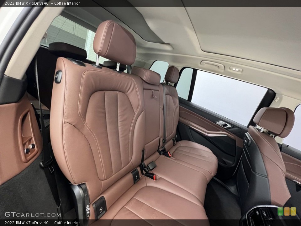 Coffee Interior Rear Seat for the 2022 BMW X7 xDrive40i #146306966