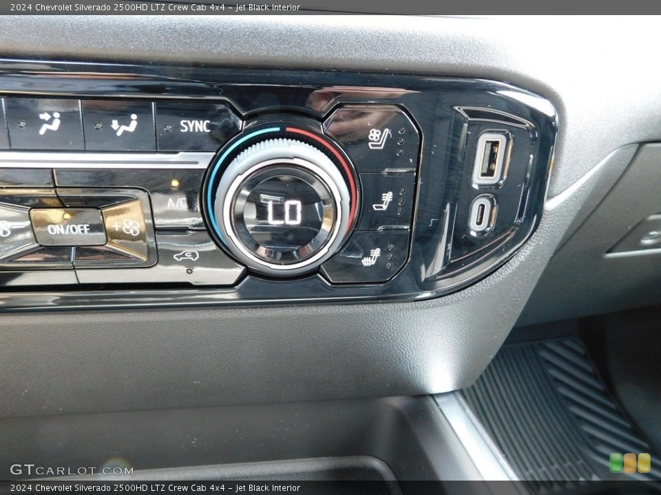 Jet Black Interior Controls for the 2024 Chevrolet Silverado 2500HD LTZ Crew Cab 4x4 #146310023