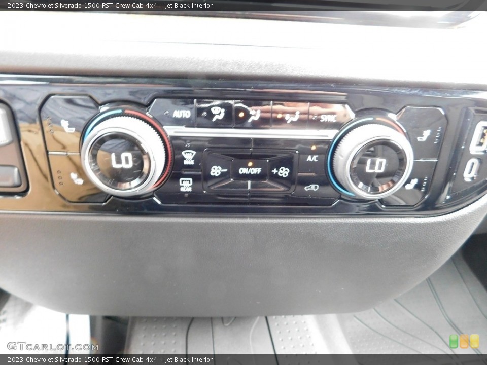 Jet Black Interior Controls for the 2023 Chevrolet Silverado 1500 RST Crew Cab 4x4 #146310926
