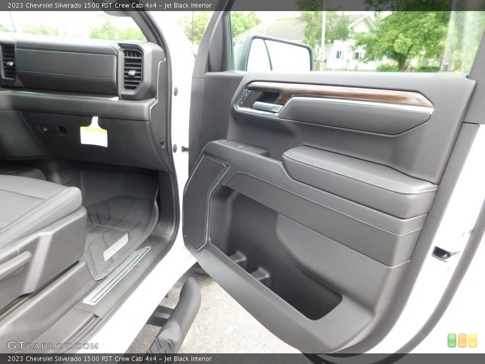 Jet Black Interior Door Panel for the 2023 Chevrolet Silverado 1500 RST Crew Cab 4x4 #146311076