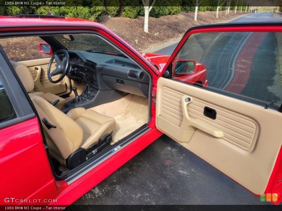 Tan Interior Door Panel for the 1989 BMW M3 Coupe #146311112