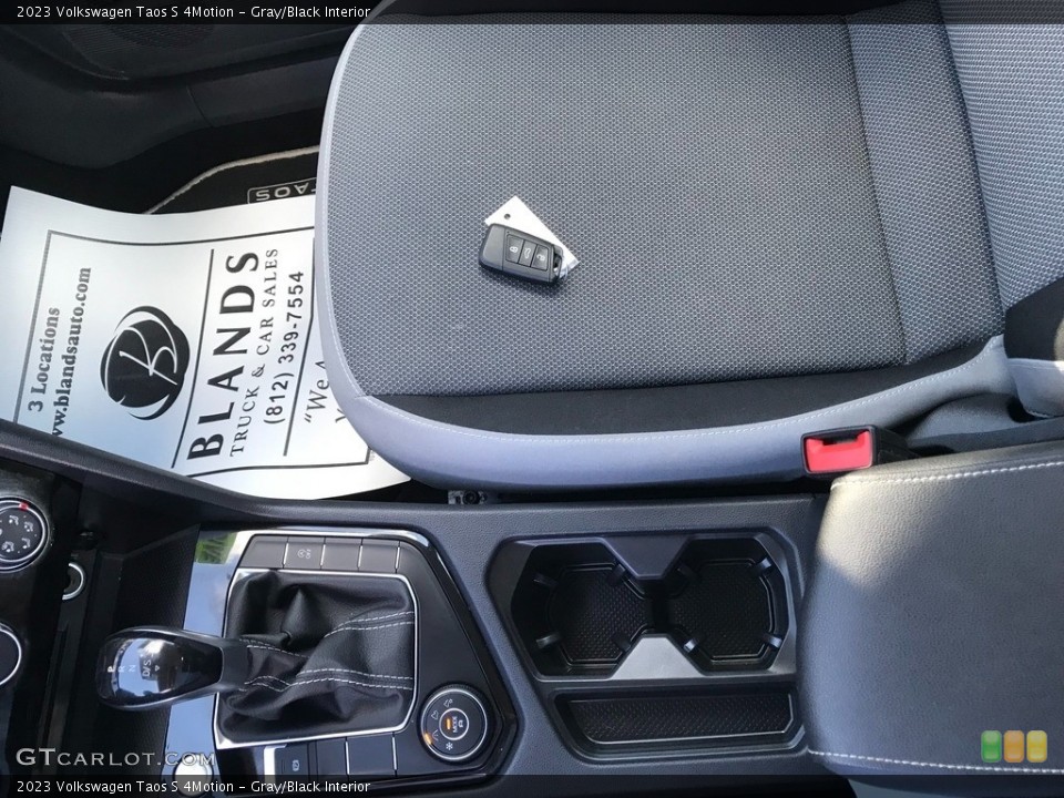 Gray/Black Interior Transmission for the 2023 Volkswagen Taos S 4Motion #146312054