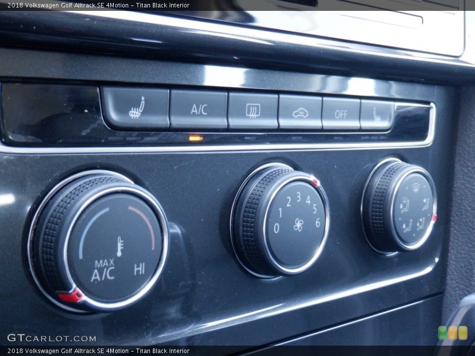 Titan Black Interior Controls for the 2018 Volkswagen Golf Alltrack SE 4Motion #146313547
