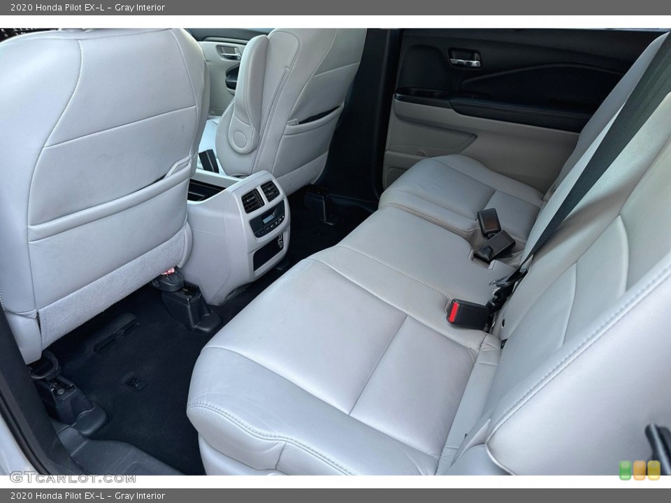 Gray Interior Rear Seat for the 2020 Honda Pilot EX-L #146315702