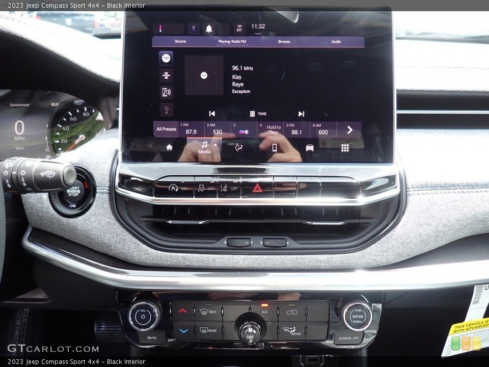 Black Interior Controls for the 2023 Jeep Compass Sport 4x4 #146317196