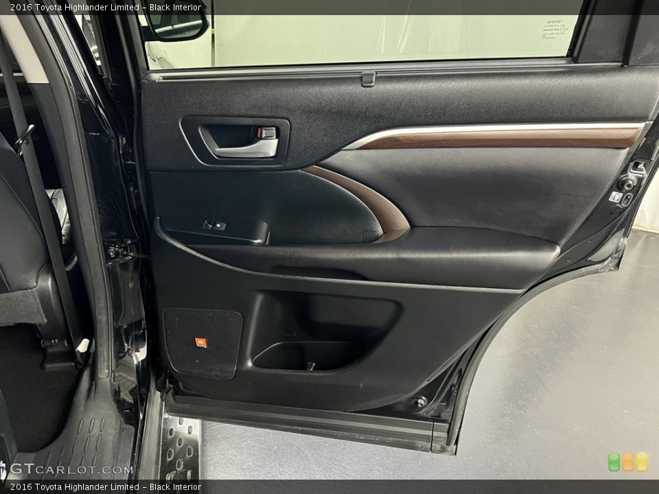 Black Interior Door Panel for the 2016 Toyota Highlander Limited #146318720