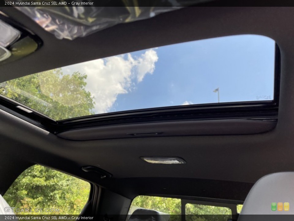 Gray Interior Sunroof for the 2024 Hyundai Santa Cruz SEL AWD #146318828
