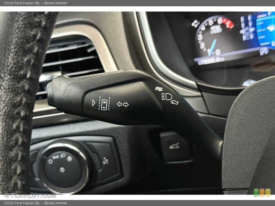 Ebony Interior Controls for the 2019 Ford Fusion SEL #146321872