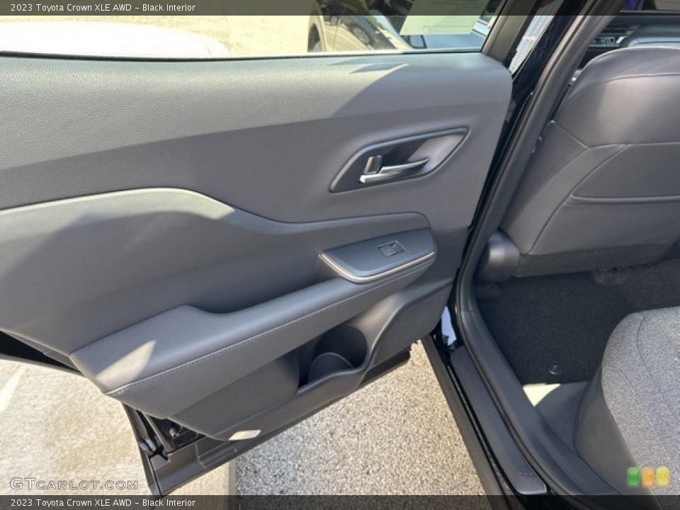 Black Interior Door Panel for the 2023 Toyota Crown XLE AWD #146324921