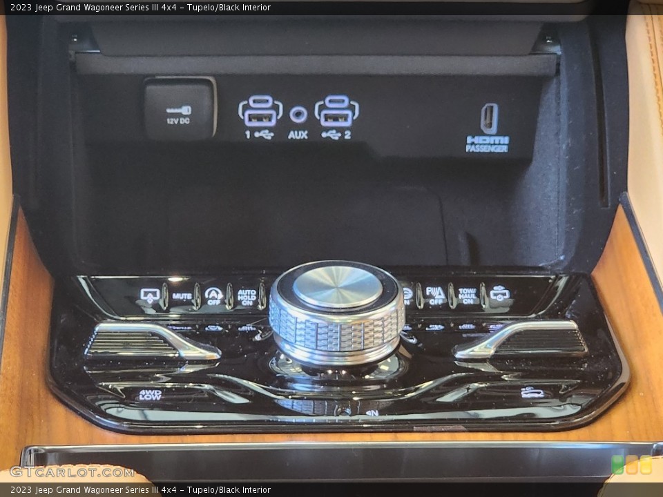 Tupelo/Black Interior Controls for the 2023 Jeep Grand Wagoneer Series III 4x4 #146325616