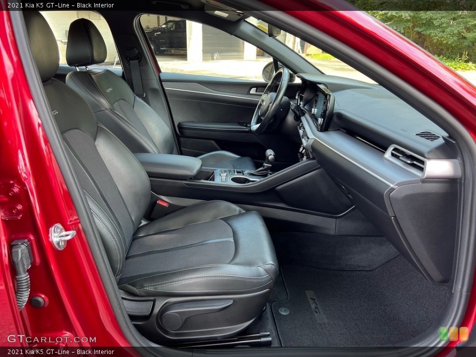 Black Interior Front Seat for the 2021 Kia K5 GT-Line #146331362