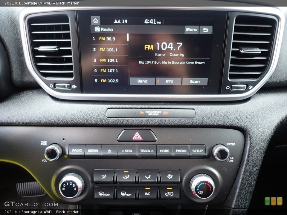 Black Interior Controls for the 2021 Kia Sportage LX AWD #146331453