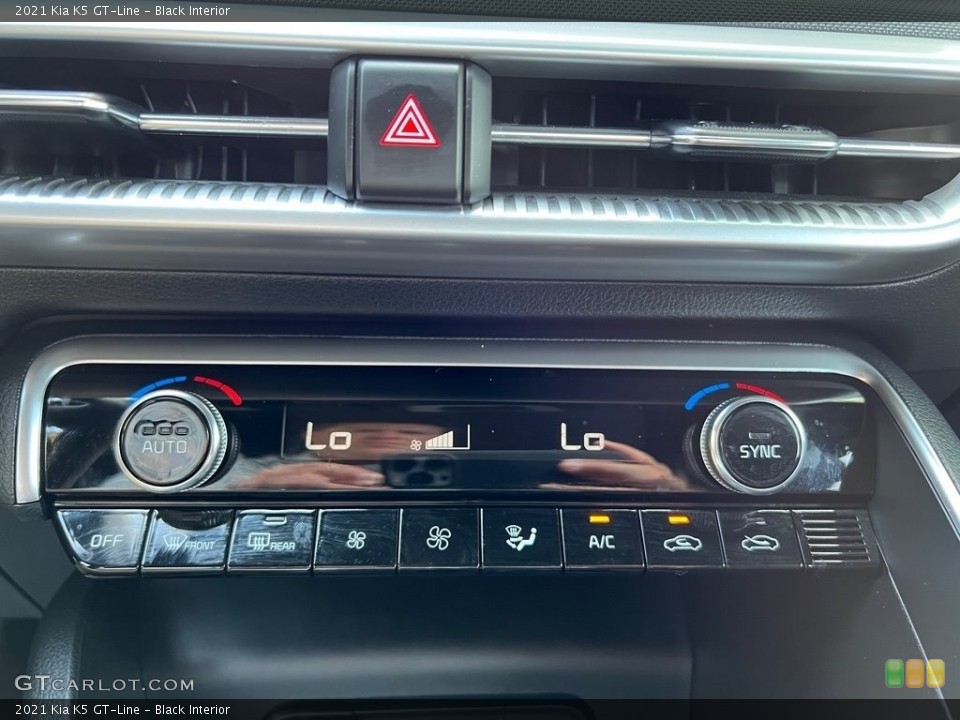 Black Interior Controls for the 2021 Kia K5 GT-Line #146331501