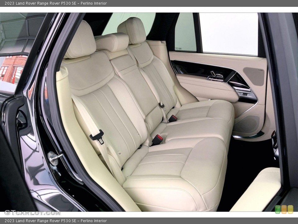 Perlino Interior Rear Seat for the 2023 Land Rover Range Rover P530 SE #146343601