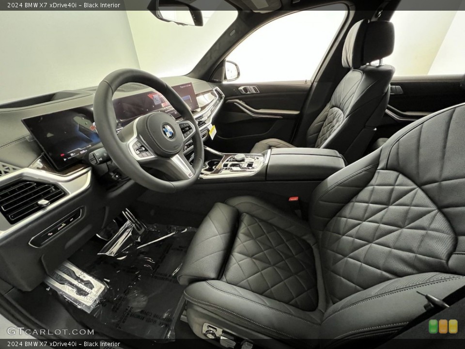 Black Interior Photo for the 2024 BMW X7 xDrive40i #146350201