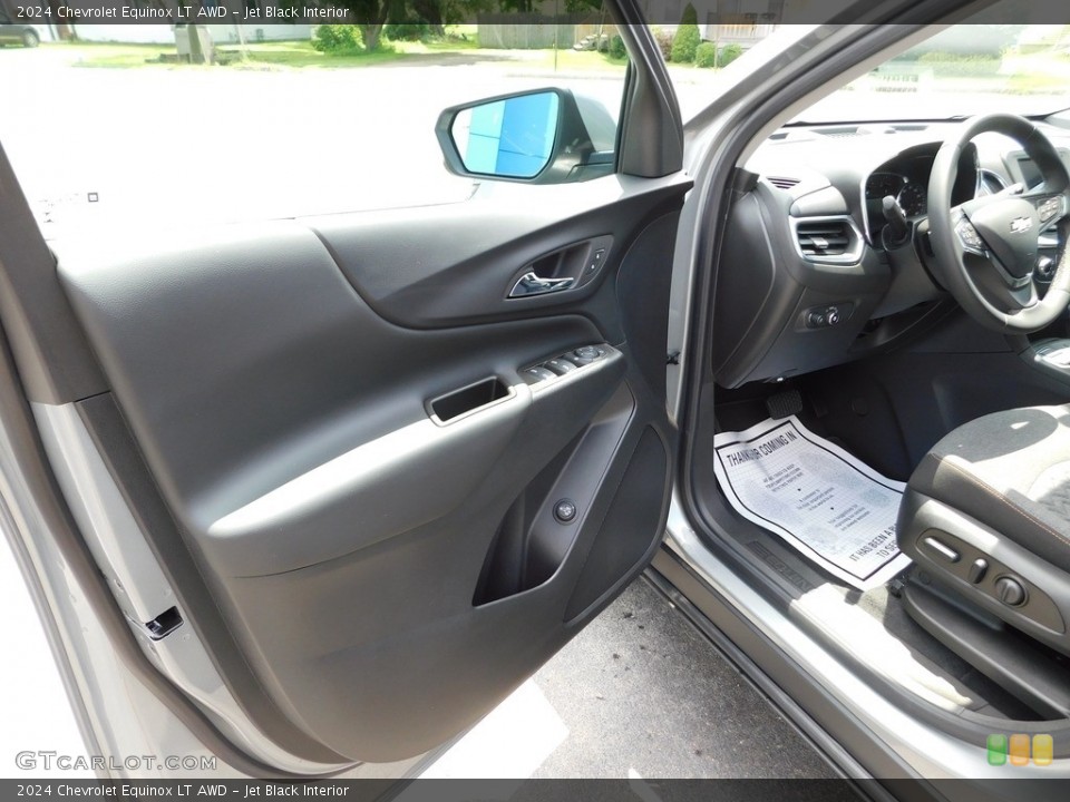 Jet Black Interior Door Panel for the 2024 Chevrolet Equinox LT AWD #146351722
