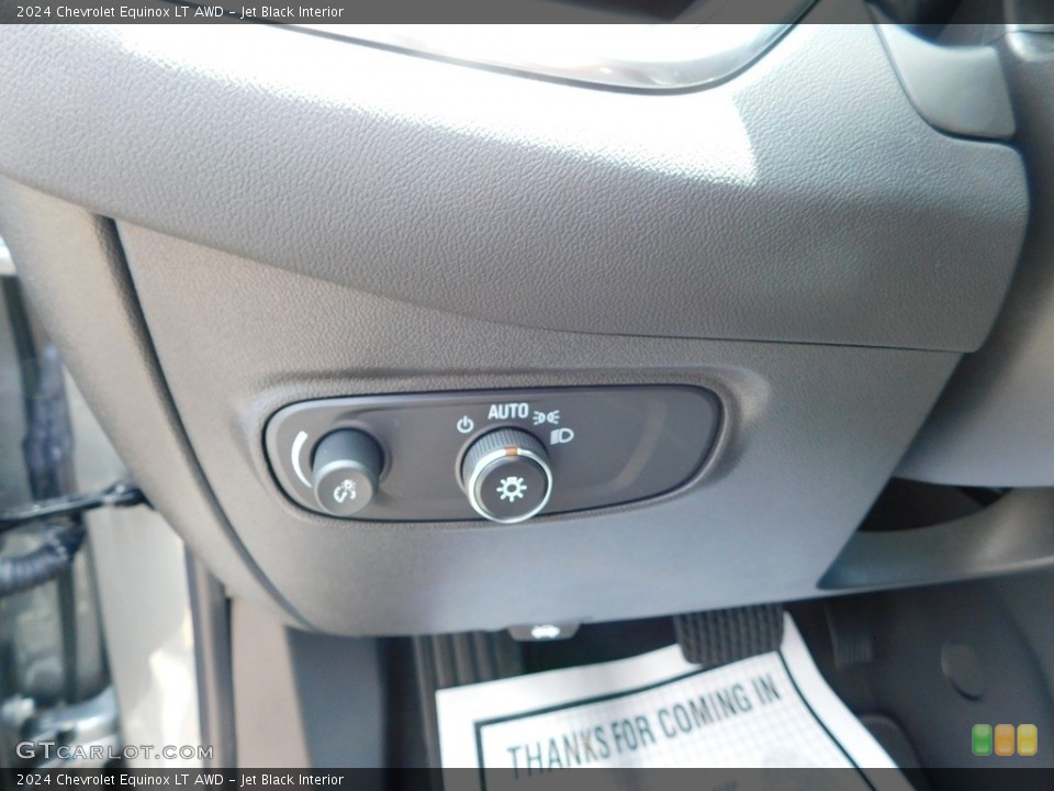 Jet Black Interior Controls for the 2024 Chevrolet Equinox LT AWD #146351923