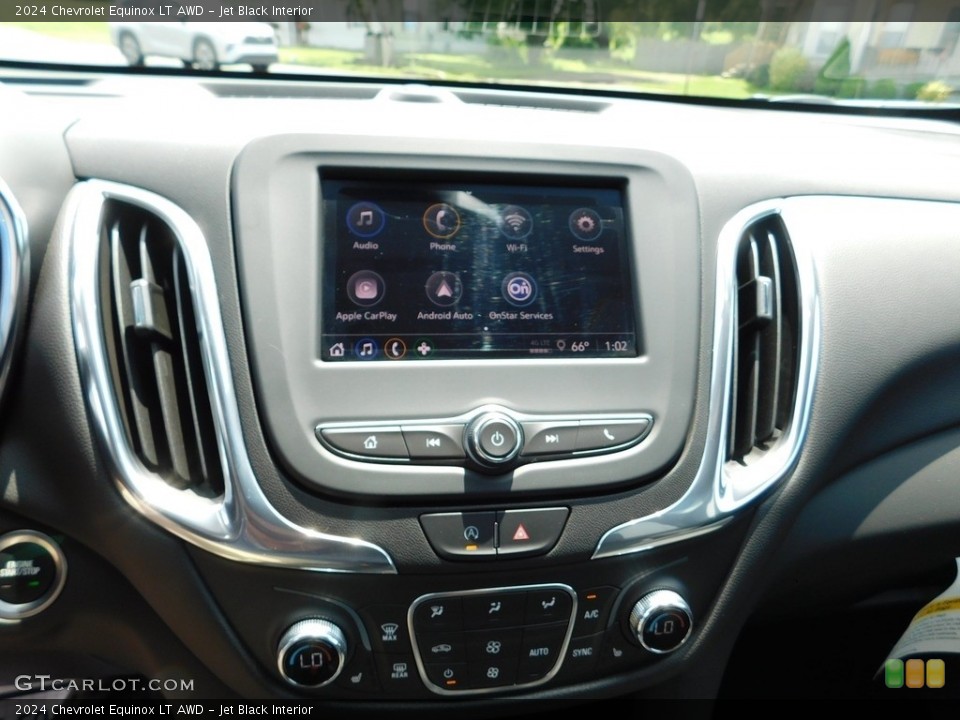 Jet Black Interior Controls for the 2024 Chevrolet Equinox LT AWD #146352010