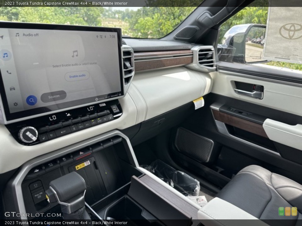 Black/White Interior Front Seat for the 2023 Toyota Tundra Capstone CrewMax 4x4 #146355704