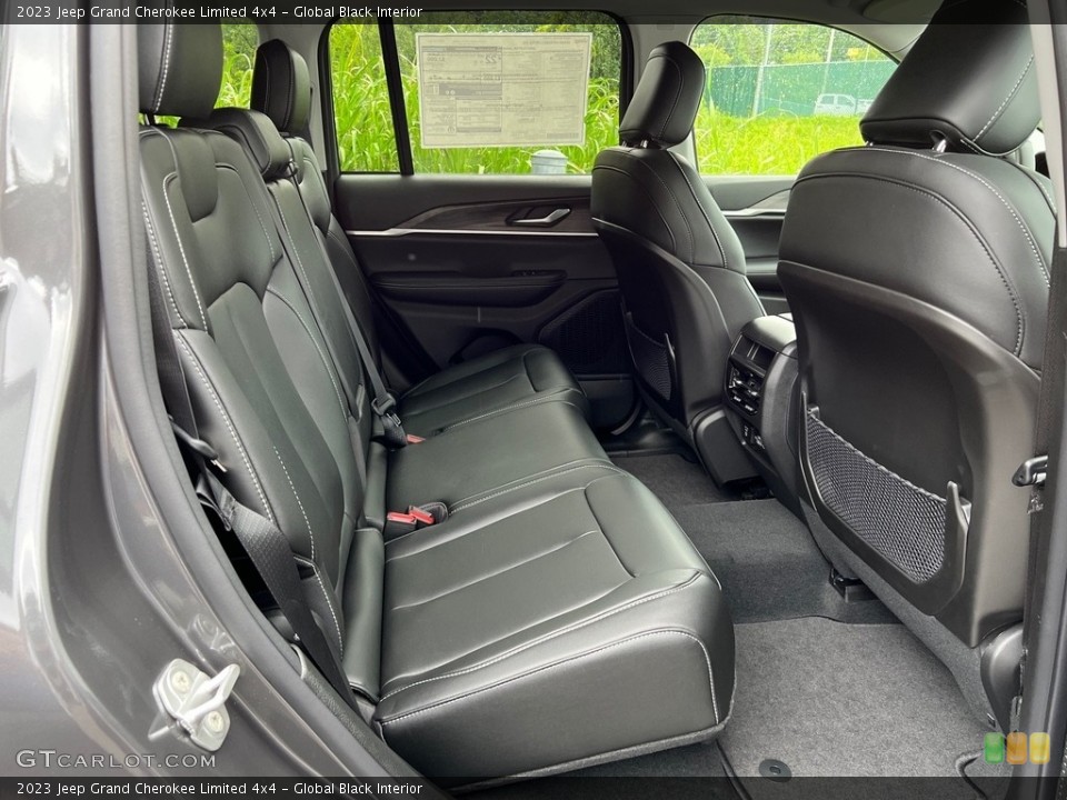 Global Black Interior Rear Seat for the 2023 Jeep Grand Cherokee Limited 4x4 #146359202