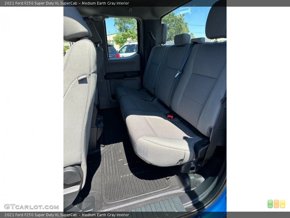 Medium Earth Gray Interior Rear Seat for the 2021 Ford F250 Super Duty XL SuperCab #146362005
