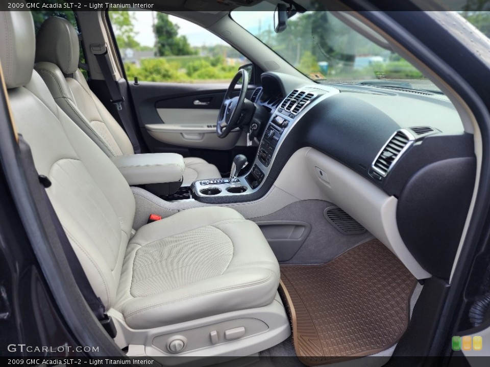Light Titanium Interior Front Seat for the 2009 GMC Acadia SLT-2 #146362281