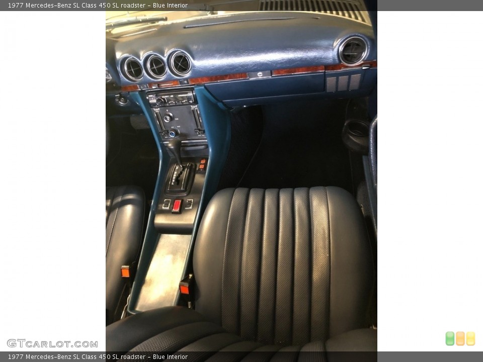 Blue Interior Front Seat for the 1977 Mercedes-Benz SL Class 450 SL roadster #146367034