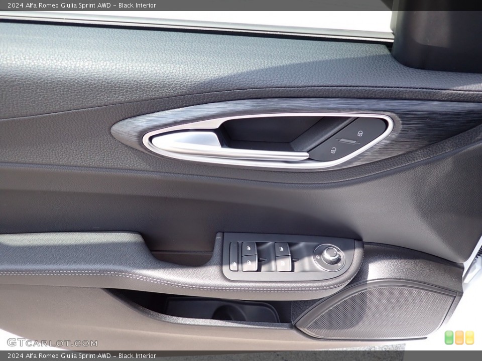 Black Interior Door Panel for the 2024 Alfa Romeo Giulia Sprint AWD #146369722