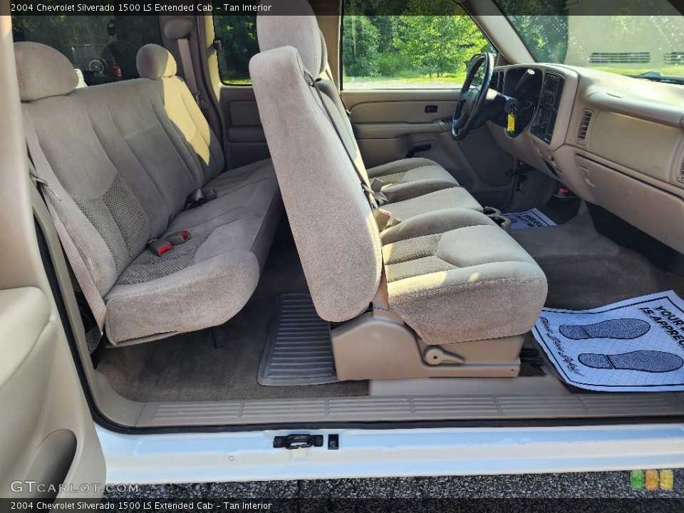 Tan Interior Front Seat for the 2004 Chevrolet Silverado 1500 LS Extended Cab #146373212