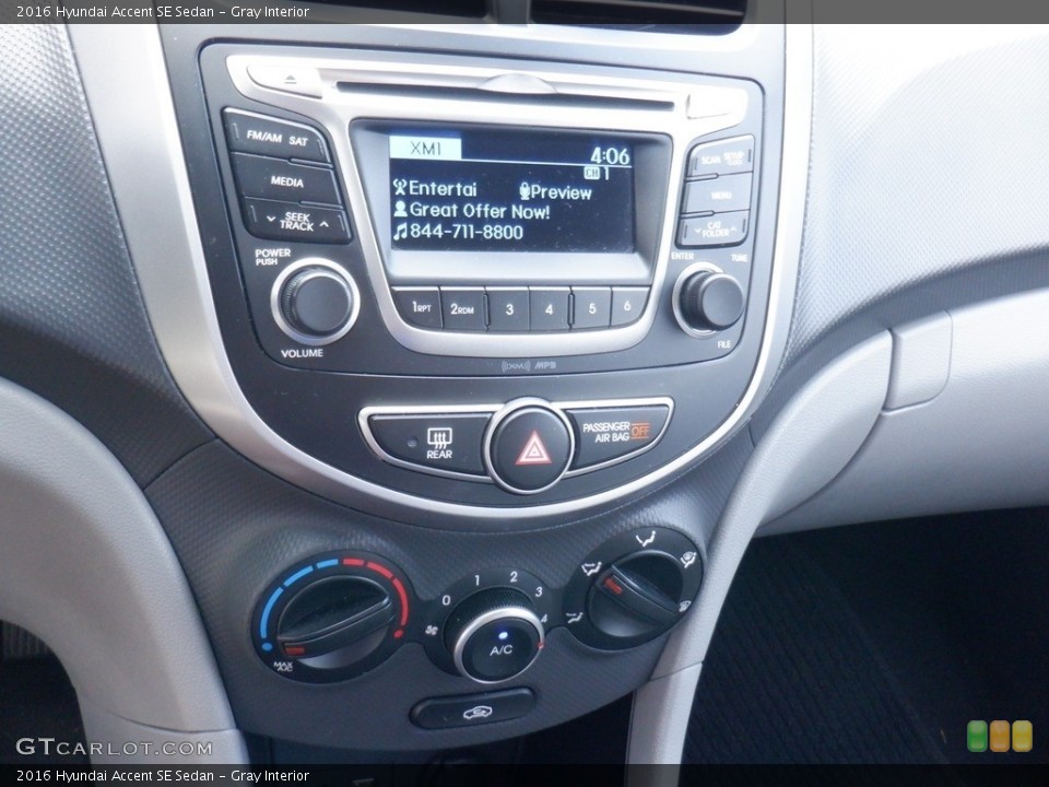 Gray Interior Controls for the 2016 Hyundai Accent SE Sedan #146384420