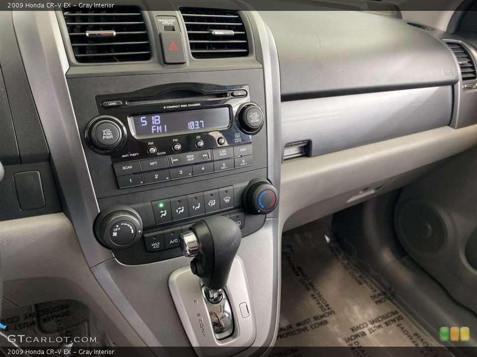 Gray Interior Controls for the 2009 Honda CR-V EX #146393207