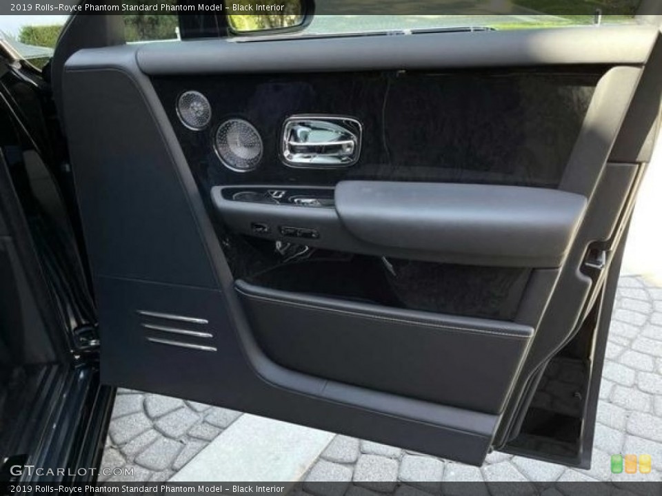 Black Interior Door Panel for the 2019 Rolls-Royce Phantom  #146394368