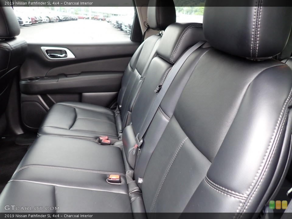 Charcoal Interior Rear Seat for the 2019 Nissan Pathfinder SL 4x4 #146394389