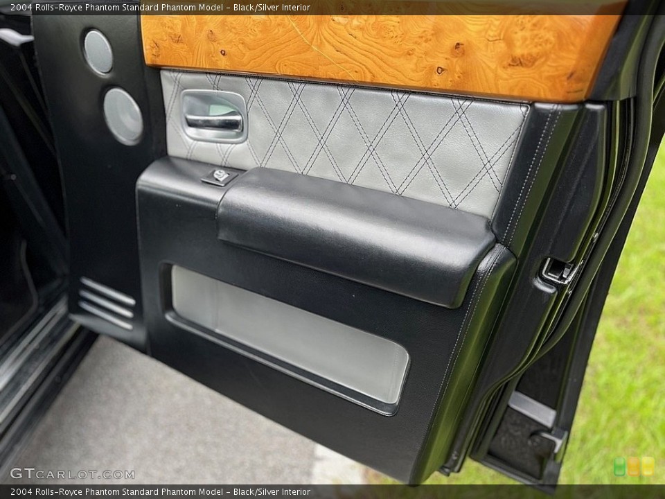 Black/Silver Interior Door Panel for the 2004 Rolls-Royce Phantom  #146404935